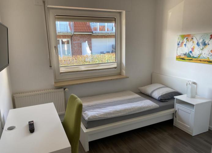 Zimmer 3 mit TV